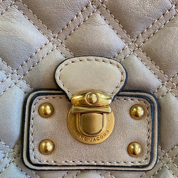 MARC JACOBS Quilted Italian Leather Tote - Picture 10 of 16